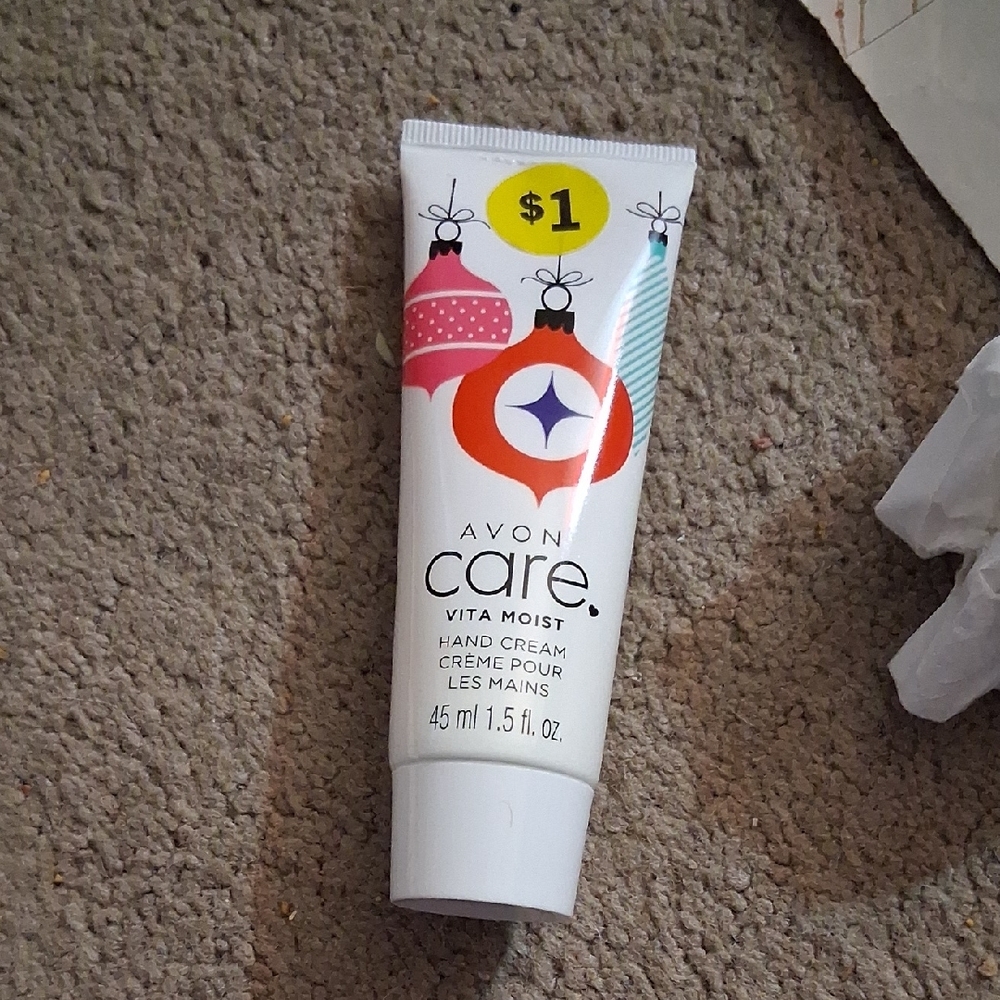 Avon Care Vita Moist Hand Cream Set - Colorful Design - Picture 3 of 3